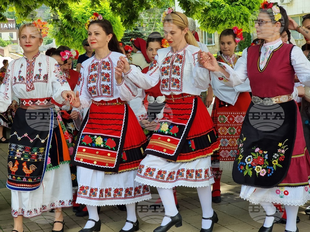 Фестивалът "Сандански пее, заиграва - Пирина разлюлява" ще се проведе утре