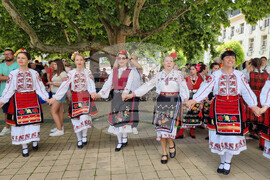 Ловеч - "Хоро под Стратеш" - фолклорeн фестивал