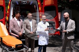 СБАЛ по детски болести „Проф. Иван Митев“ - детска линейка