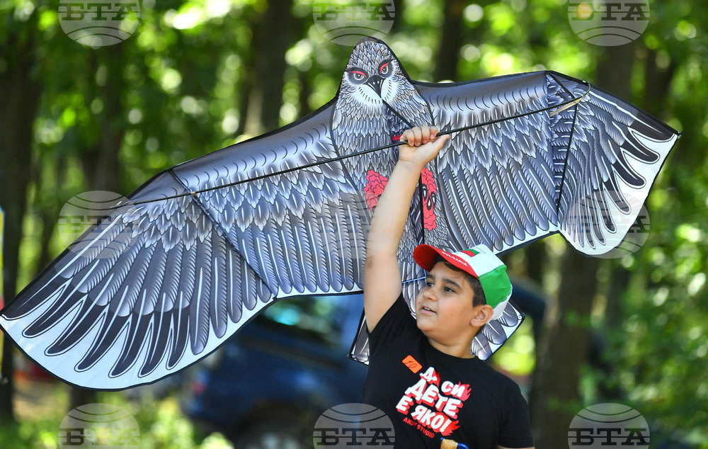 Село Свещари - фестивал на хвърчилата