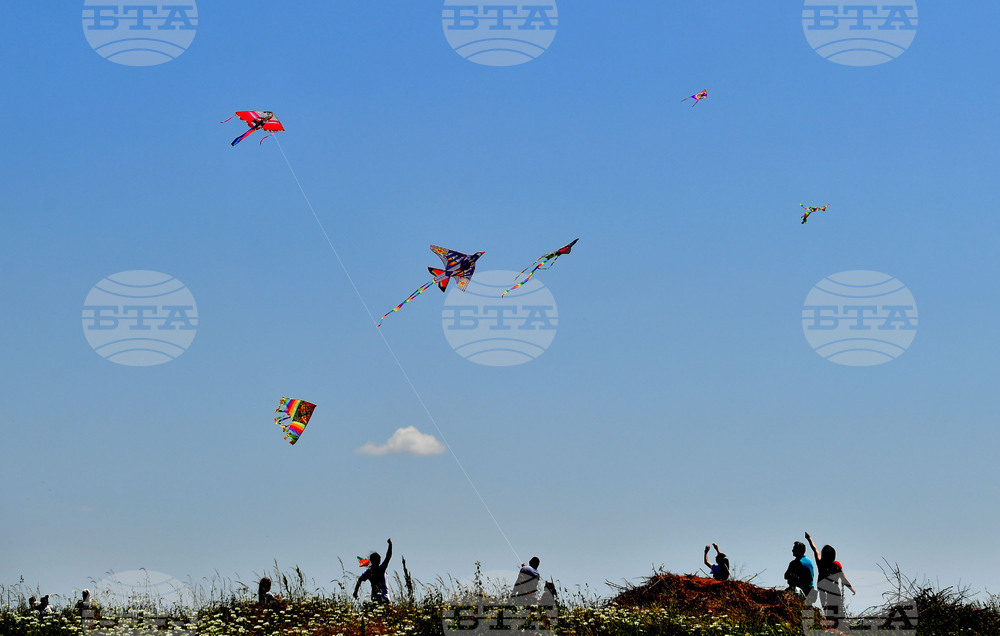 Село Свещари - фестивал на хвърчилата