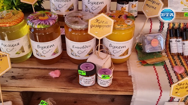 Фермерски и занаятчийски базар беше открит на площад „Свобода“ в Силистра