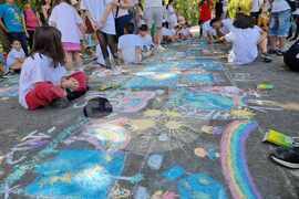 Разград - рисунка на асфалт - празник