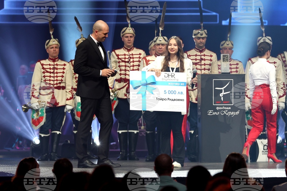 „Нощ на звездите“ - спектакъл - награждаване - Тайра Ридваева