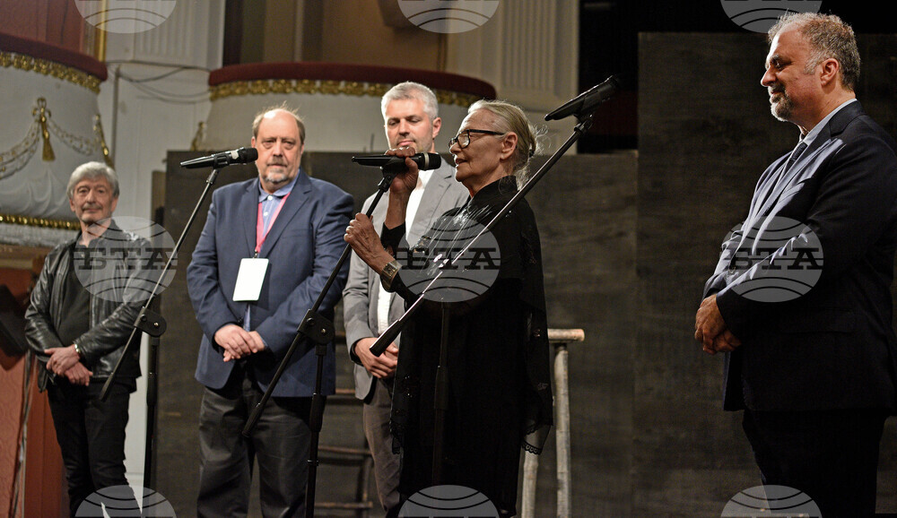 Варна - Международен театрален фестивал „Варненско лято“ - откриване