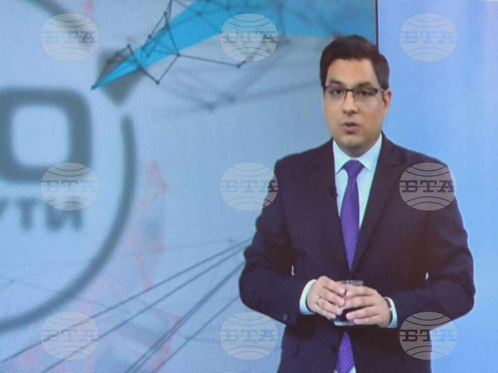 Светослав Иванов от bTV получи голямата награда за телевизионна журналистика "Свети Влас" за 2024 г.