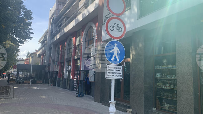 Трайно намаление на броя на нарушенията с тротинетки и велосипеди в пешеходните зони в Казанлък отчитат от общинския Инспекторат 
