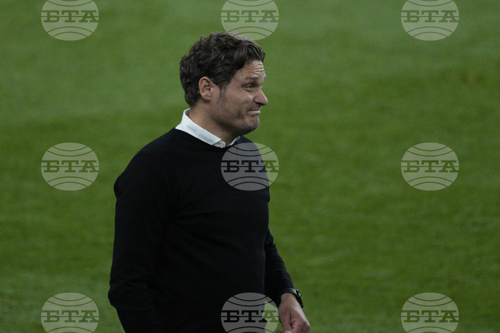 Треньорът Един Терзич и Айнтрахт Франкфурт не са постигнали споразумение