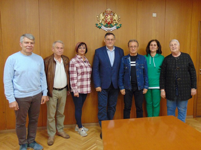 Любомир Христов посрещна представители на училищните синдикати в Румъния