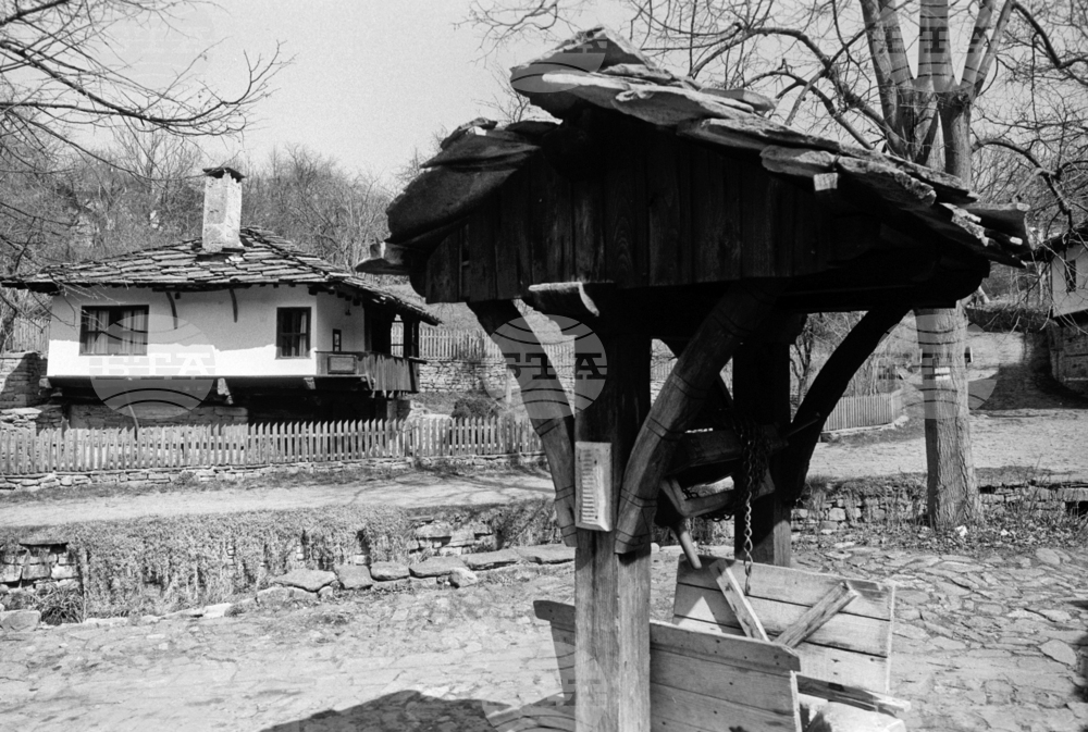 Архитектурно-исторически резерват „Боженци“