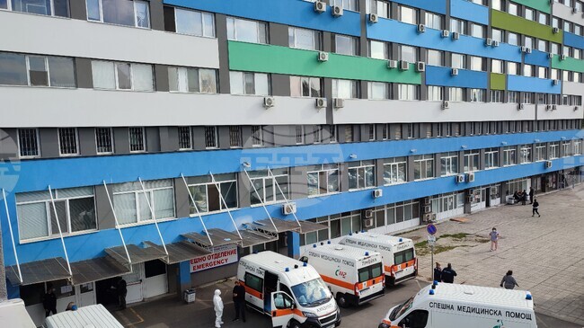 УМБАЛ Бургас дава шанс на петнадесет лекари да станат специалисти