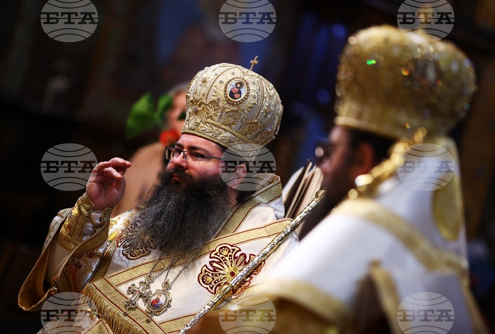Храм "Света Неделя" - съборна архиерейска Света литургия - патриарх Неофит - годишнина