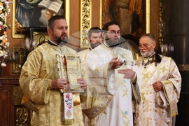 Храм "Света Неделя" - съборна архиерейска Света литургия - патриарх Неофит - годишнина