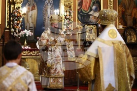 Храм "Света Неделя" - съборна архиерейска Света литургия - патриарх Неофит - годишнина