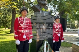 Казанлък - Христо Ботев - поднасяне на венци и цветя