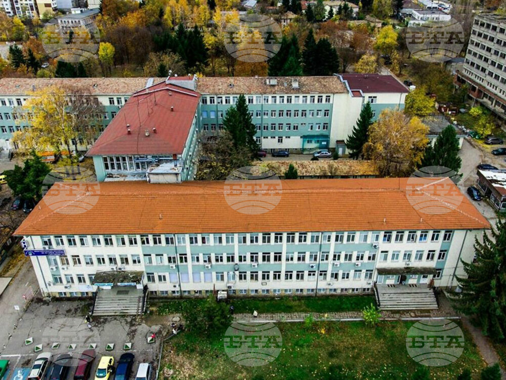 Търговищенци масово даряваха кръв в спешна акция за спасяване на родилка