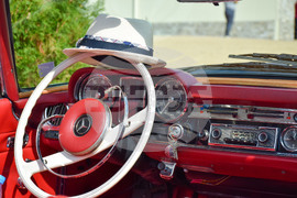 Село Капатово - ретро автомобили - музей