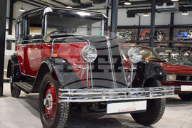 Село Капатово - ретро автомобили - музей