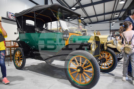 Село Капатово - ретро автомобили - музей