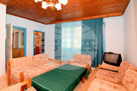 Малко самостоятелно бунгало отвътре