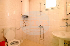 Малко самостоятелно бунгало отвътре