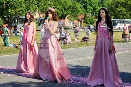 Казанлък - „Розобер“ - празник