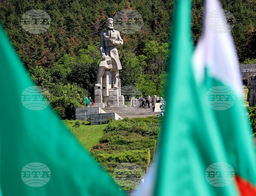 Председателят на парламента Наталия Киселова ще участва в тържествата, посветени на 177 години от рождението на Христо Ботев в Калофер