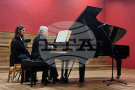 Разград - клавирен рецитал - проф. Милена Моллова