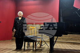 Разград - клавирен рецитал - проф. Милена Моллова