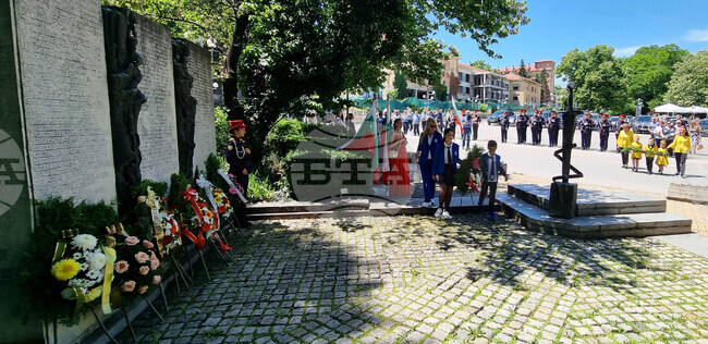 Община Шумен и Командването на военния гарнизон в града организират тържествено честване на 2 юни