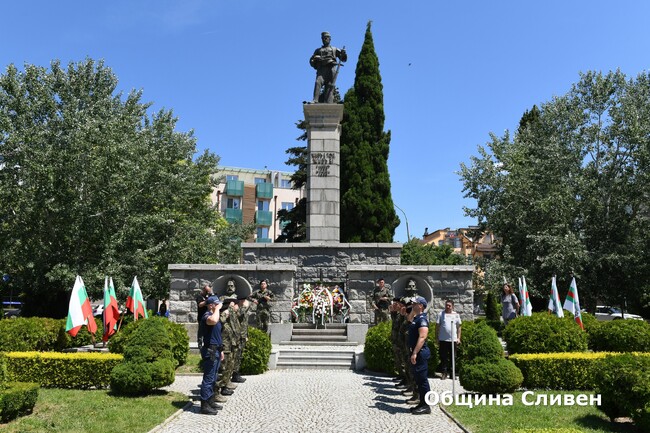 Стефан Радев: Нека пазим заветите на Ботев, работейки неуморно за справедлива, свободна и просперираща България