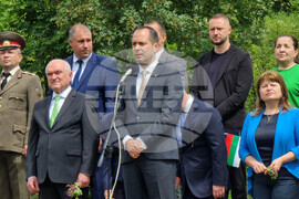 Връх Околчица - поклонение
