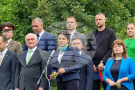 Връх Околчица - поклонение