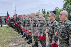 Връх Околчица - поклонение