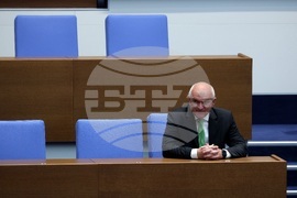 Народното събрание не събра кворум от първия опит за начало на извънредното заседание
