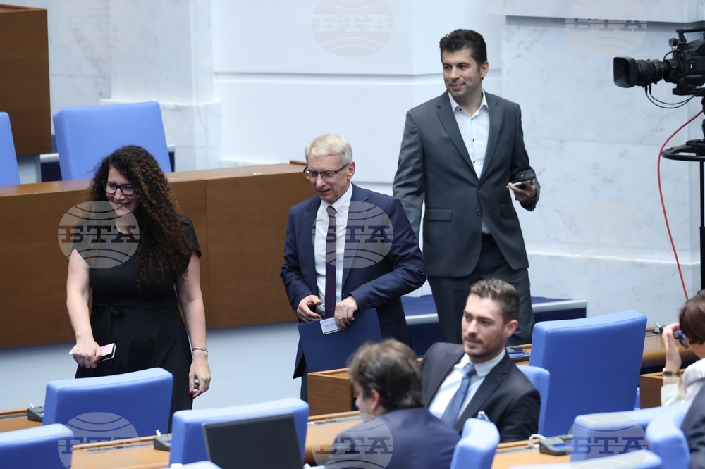 Народното събрание не събра кворум от първия опит за начало на извънредното заседание