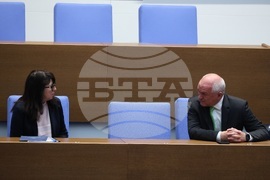 Народното събрание не събра кворум от първия опит за начало на извънредното заседание