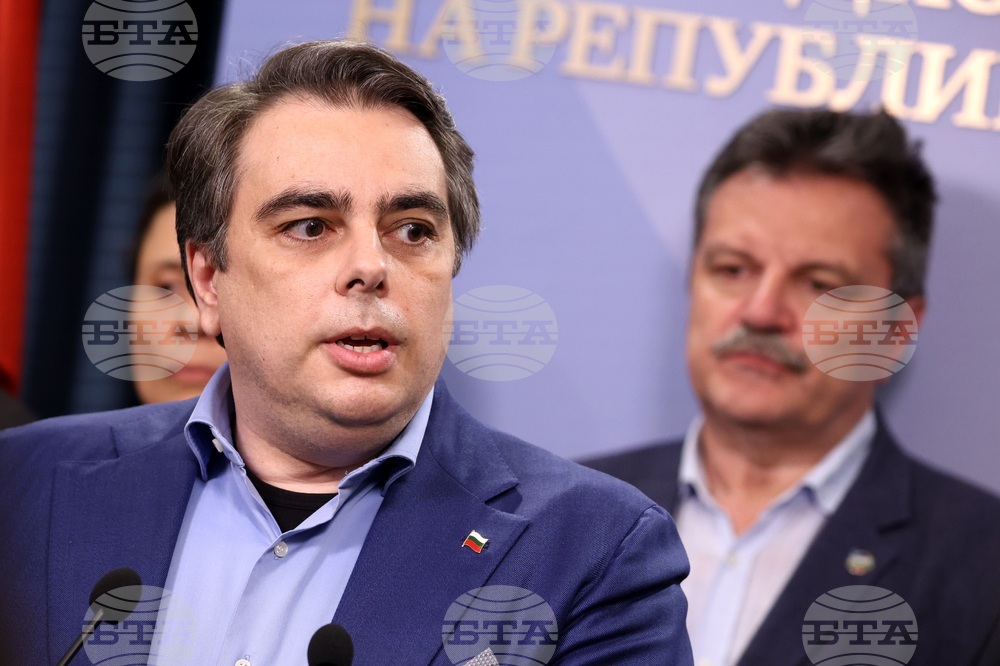 Народно събрание - „Продължаваме Промяната-Демократична България“ - брифинг - Асен Василев