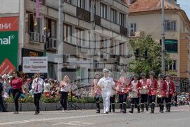 Казанлък - празнично шествие