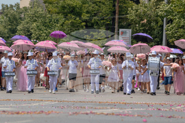Казанлък - празнично шествие