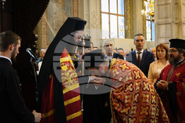 Бургас - храм "Св. св. Кирил и Методий" - сливенски митрополит Арсений - служба