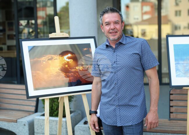 Бургас - Джосефин Карусо и Евелин Георгиев - „От море до море" - изложба