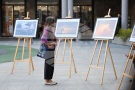 Бургас - Джосефин Карусо и Евелин Георгиев - „От море до море" - изложба