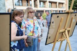 Бургас - Джосефин Карусо и Евелин Георгиев - „От море до море" - изложба