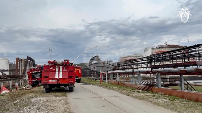Украйна съобщи, че е поразила петролна рафинерия в руската Самарска област