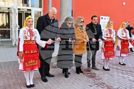 Пловдив - спортна зала - плувен басейн - съоръжения - откриване