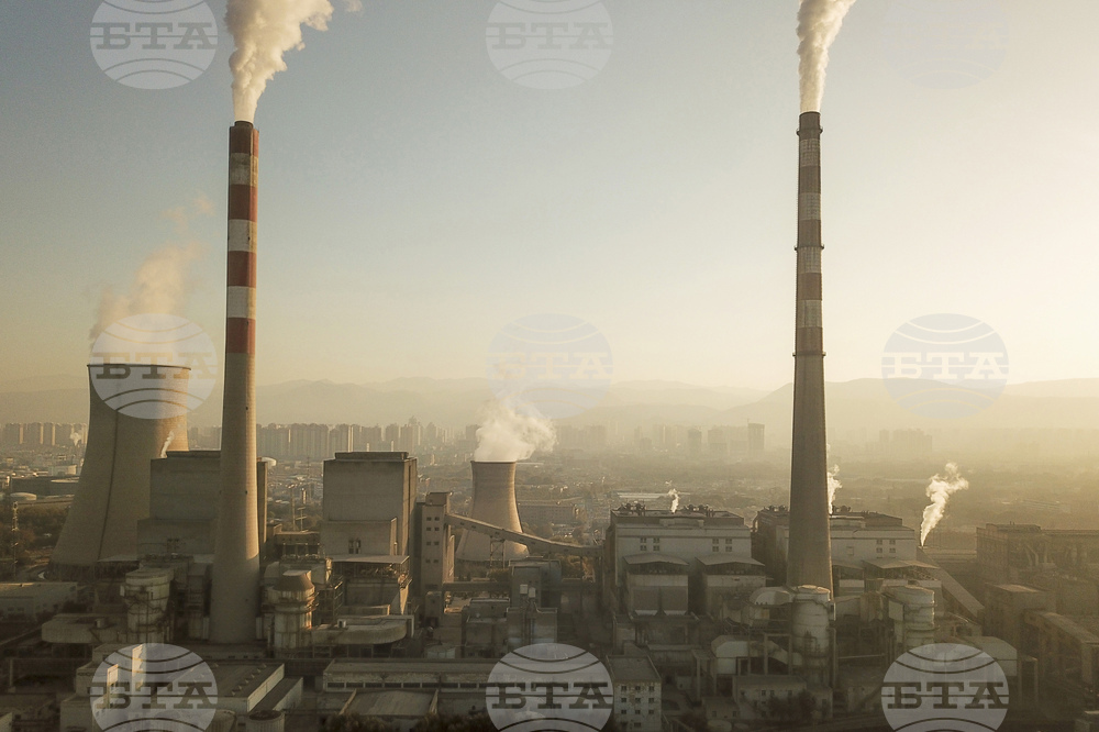 Индия и въглищата: Успех или тревожен ход е рекордното производство?