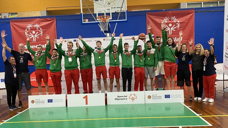 България спечели първото по рода си Спешъл Олимпикс Европейско първенство по баскетбол