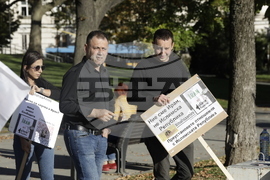 Протест в защита на правата на жените и срещу репресиите на иранските власти срещу протестиращите