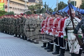 Казанлък - тържествена заря-проверка